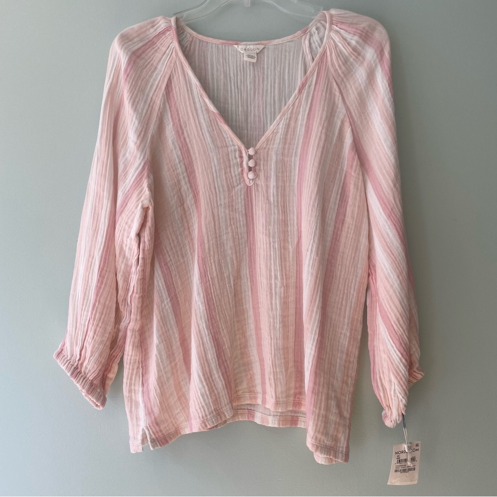 NWT Caslon Nordstrom Ivory Napa Pink Striped V-neck Top 100% Cotton Size Small
